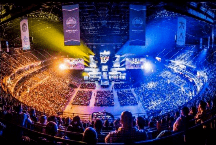 更在过去一 更在过去一